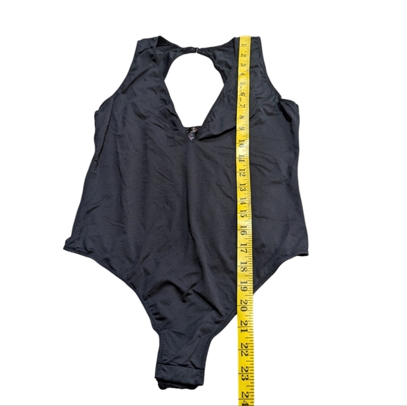 Victoria’s Secret Black Bodysuit Medium - Picture 6 of 7